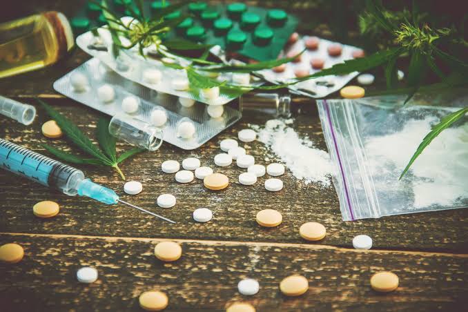 Як проходить лікування наркотичної залежності: від детоксикації до соціальної адаптації